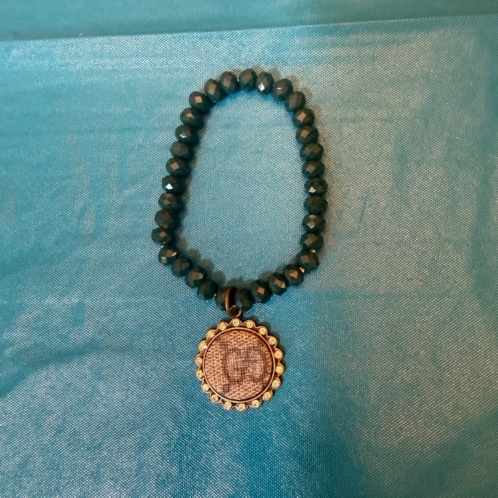 Women’s Beaded Bracelet with Gold GG Pendant - Green
